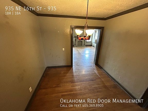 4th image of 935 NE 16th St #935