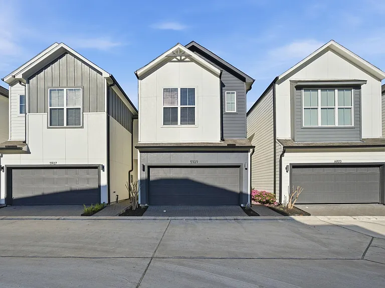 5929 Haring Ln — Photo 2