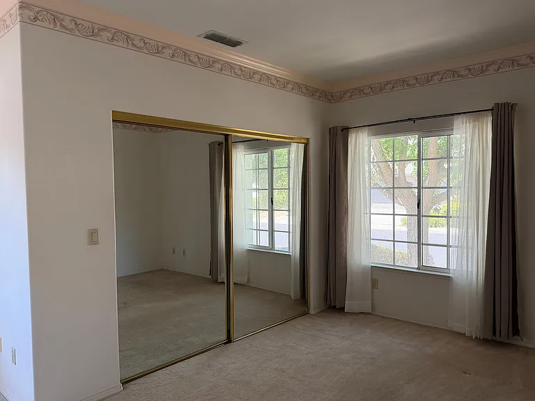 625 Fox Hollow Way — Photo 36