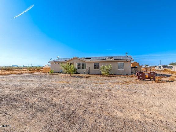 3rd image of 35752 W SUPERIOR Avenue