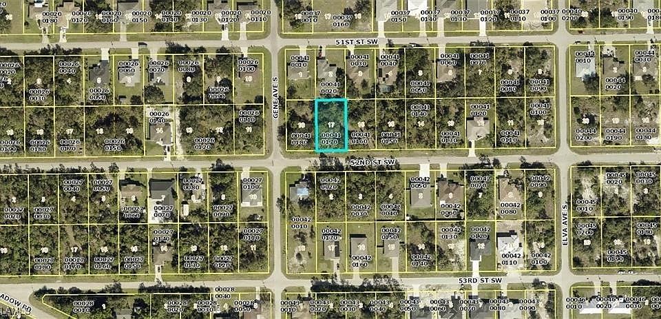2nd image of 2714 52nd St SW