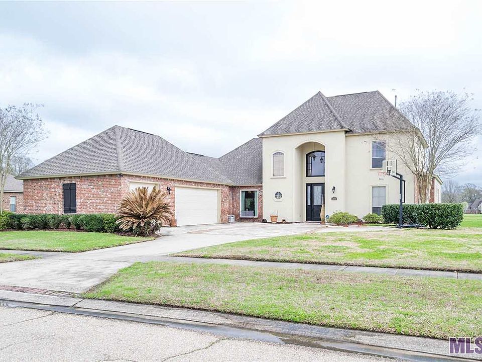 1st image of 8328 Ormand Dr