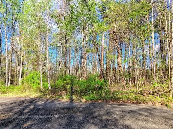 5091 Donna Marie Ct Lot 22 & 23, Walkertown, NC 27051