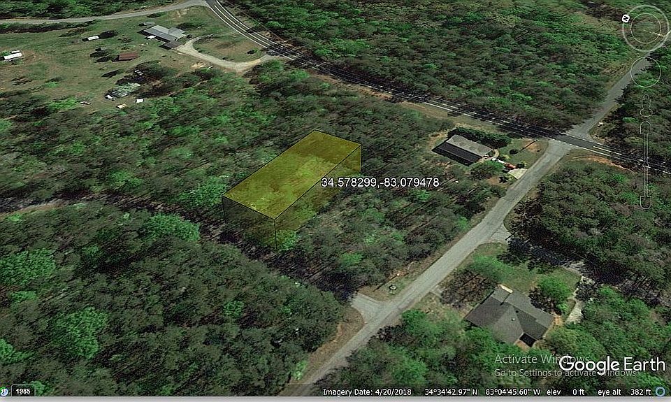 2nd image of 1 Greenbriar Way