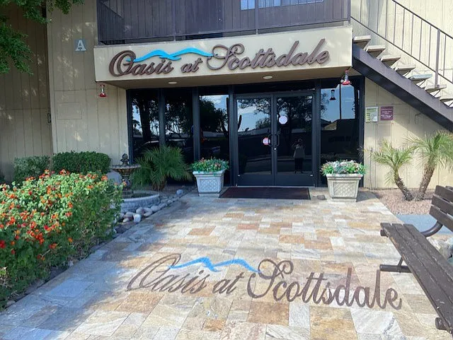 Oasis at Scottsdale — Photo 17