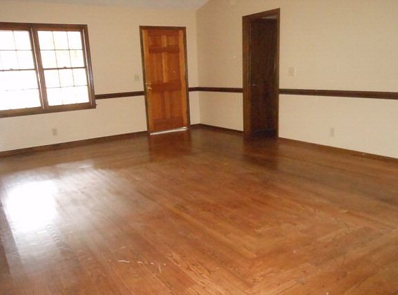 2nd image of 4266 Holly Hill Dr #128