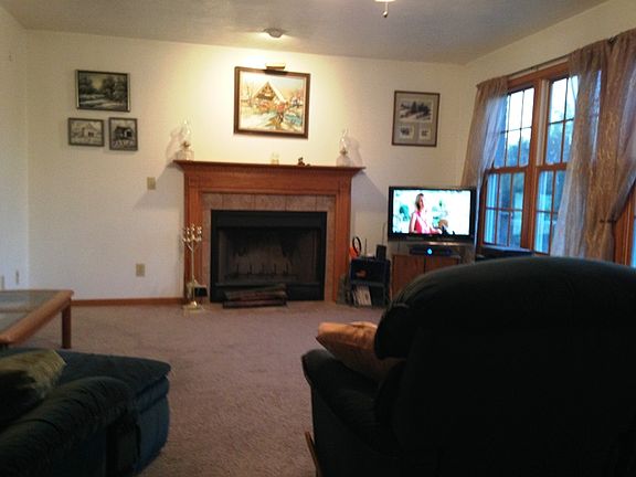 2nd image of 1426 Union Rd