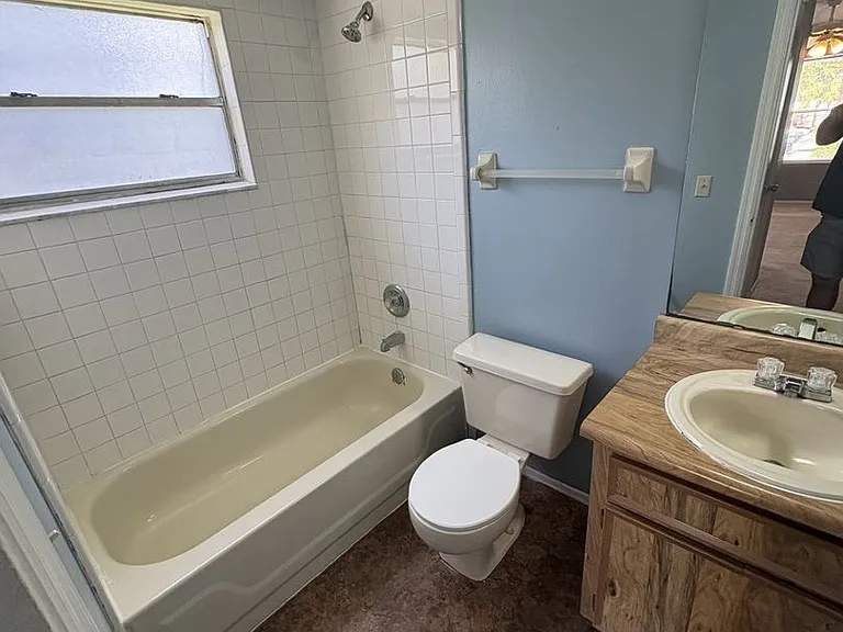 4261 Pershing Pointe Pl #3 — Photo 12