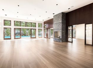 26 Mashomuck Dr, Sag Harbor, NY 11963