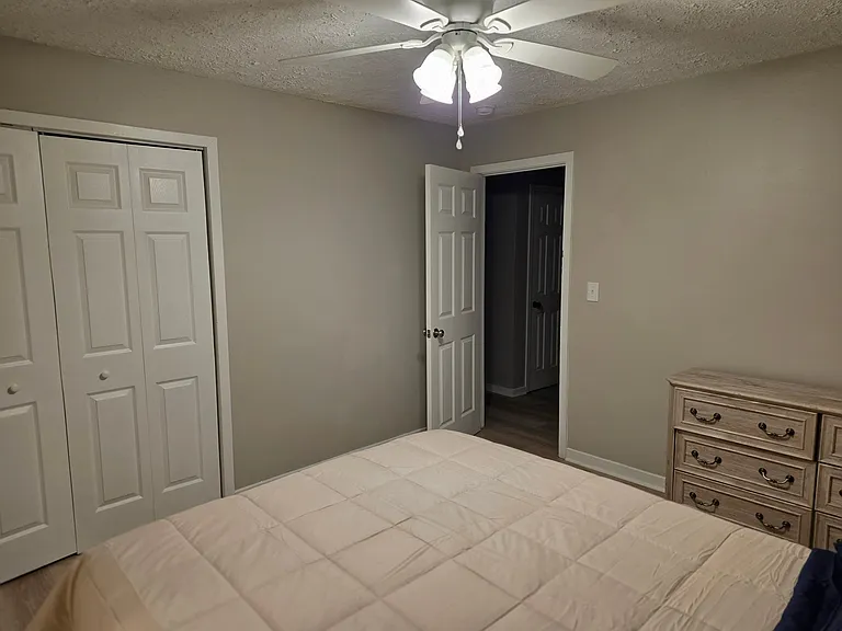 4453 Pharr Ave — Photo 11