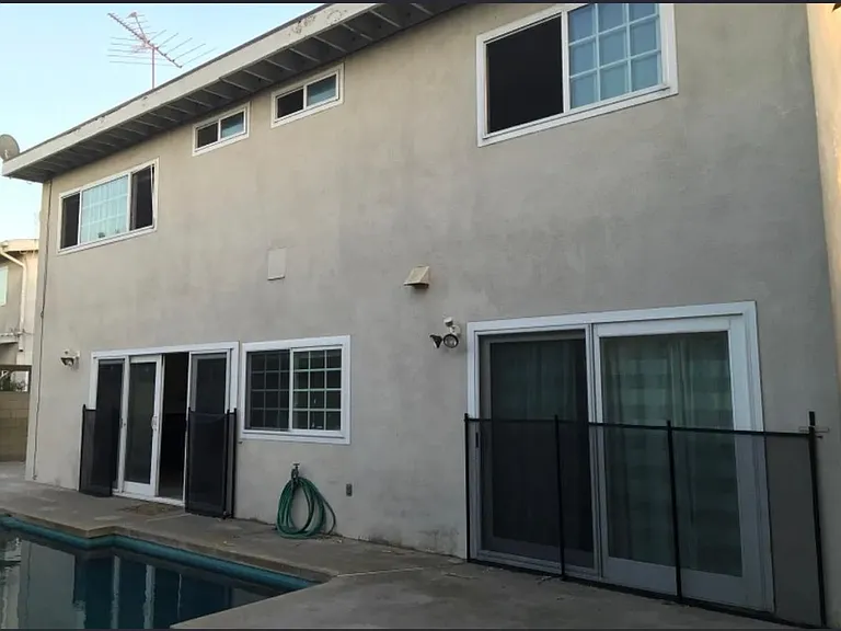 Netherway Dr — Photo 20