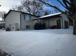 4212 Valley Dr NW, Rochester, MN 55901