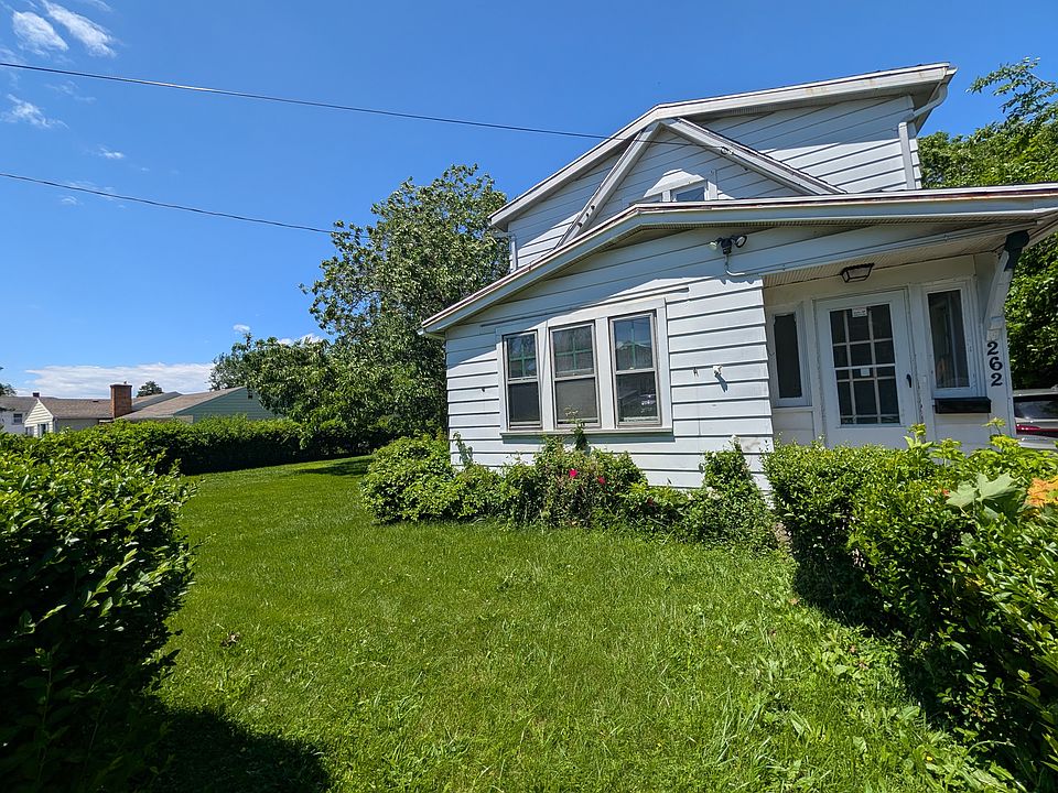1st image of 262 Blakeslee St