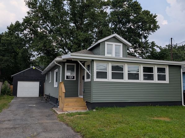 207 Brookline Rd