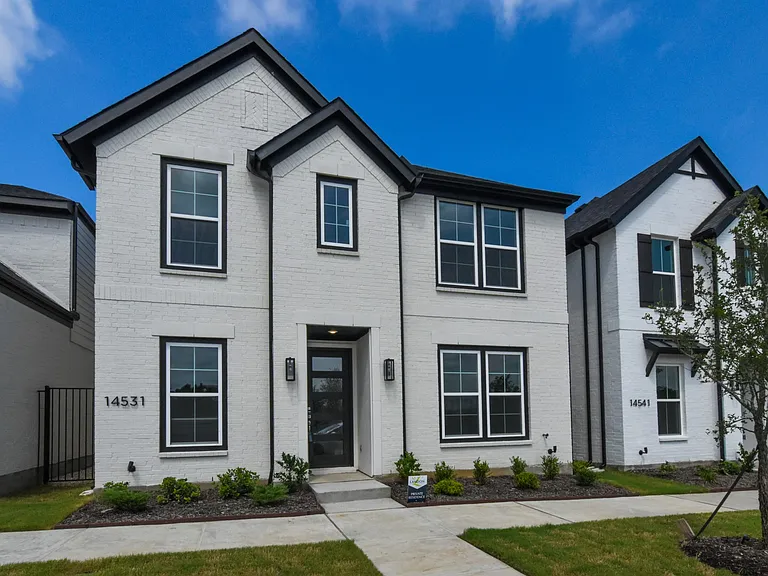 14531 Durant Ln — Photo 2
