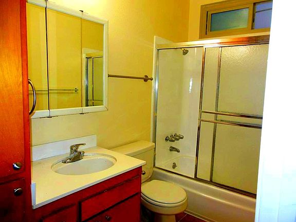 4th image of 4253 35th St APT 7