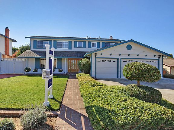 2nd image of 3634 Deedham Dr