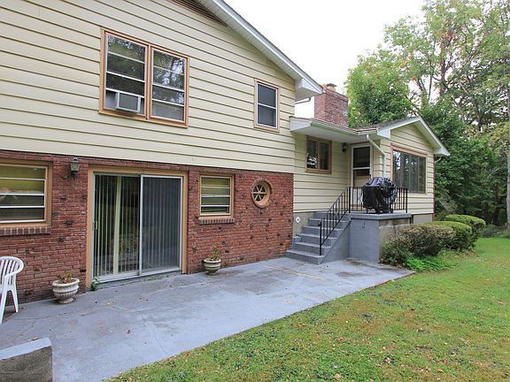 5th image of 7 Williams Ct