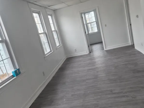 34 Van Winkle Ave APT 3, Passaic, NJ 07055