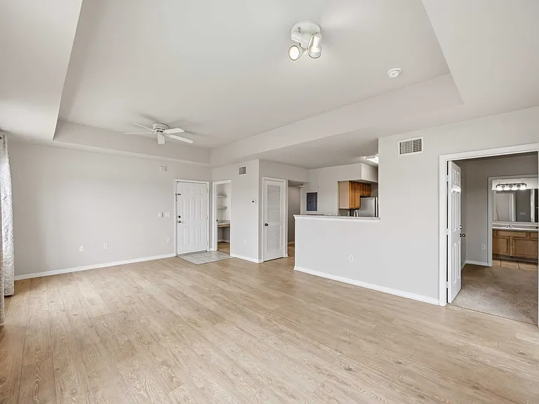 1025 Villagio Cir #208 — Photo 8
