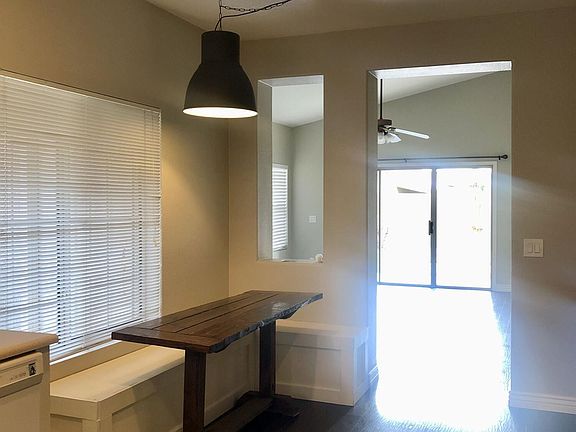 4th image of 40722 N Boone Ln