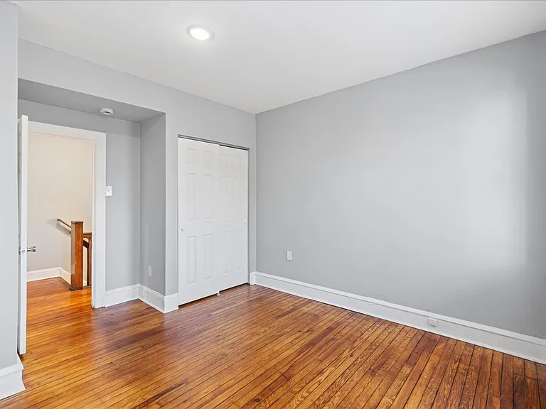 1602 Pershing St #1 — Photo 10