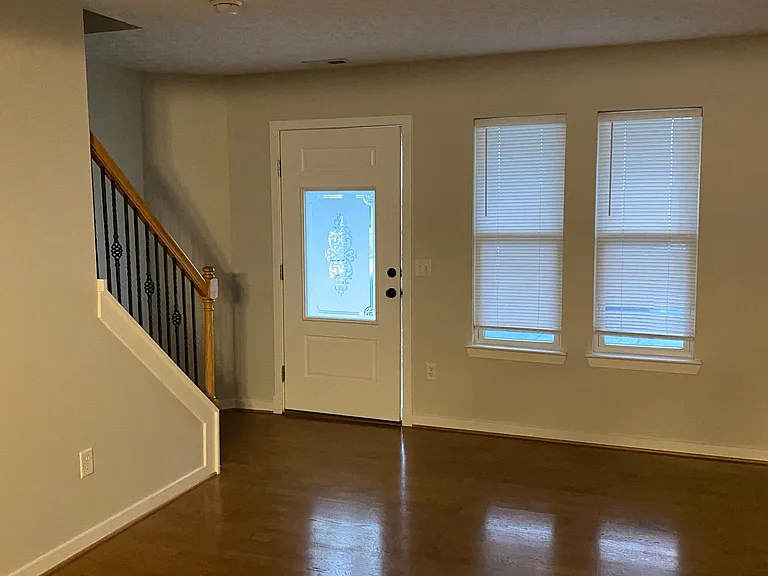 1259 Poets Ct — Photo 4