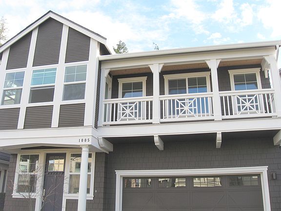 2nd image of 1005 Pine Crest Cir