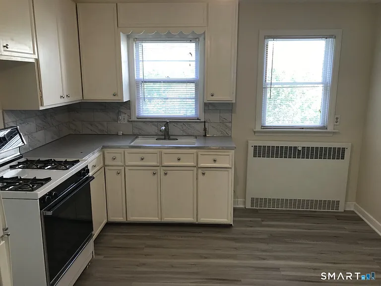 720 Knapps Hwy — Photo 6