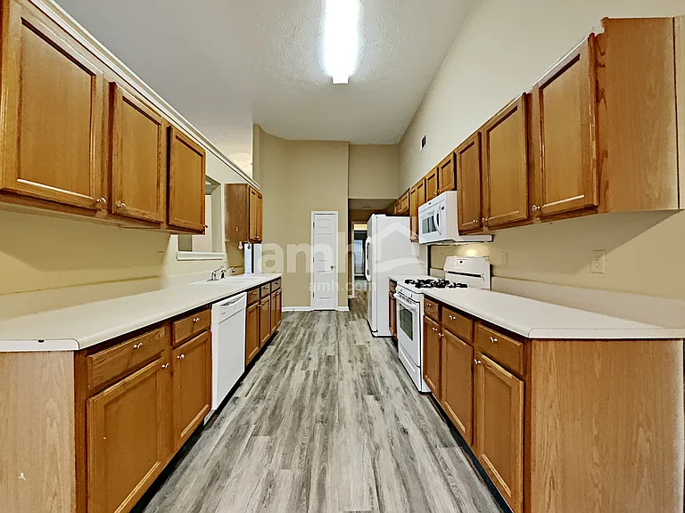 2143 Andrewood Pl — Photo 6