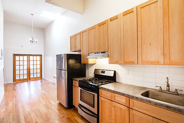 Rented by Brooklyn Group | media 7