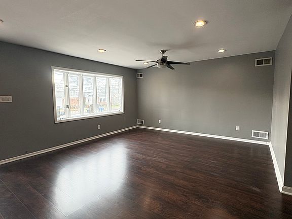 2nd image of 861 Avenue C Floor 1
