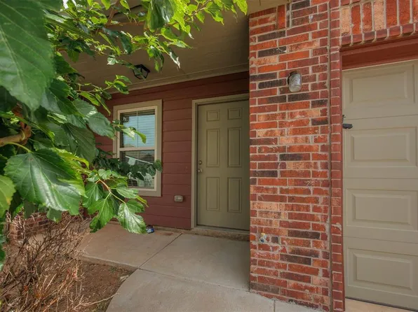1022 SW 92nd St, Oklahoma City, OK 73139