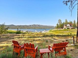 40218 Lakeview Dr, Big Bear Lake, CA 92315