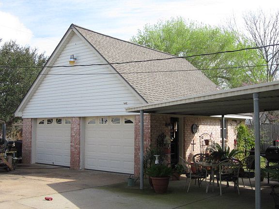 2nd image of 304 Avenue D