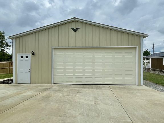 2nd image of 119 Driftwood Dr