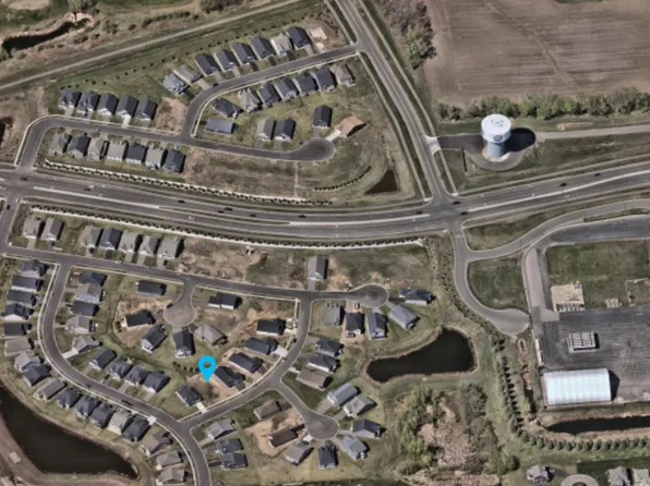17987 Grantham Ln, Lakeville, MN 55044