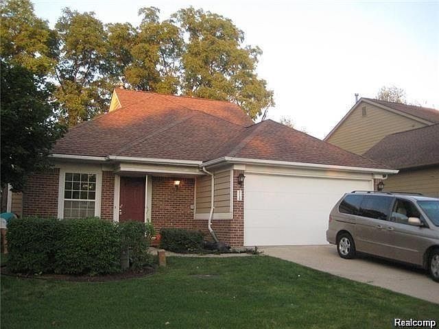1st image of 31136 Columbia Dr #23