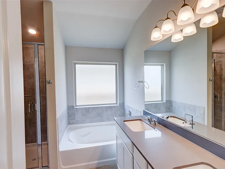 6210 Trado Dr — Photo 18