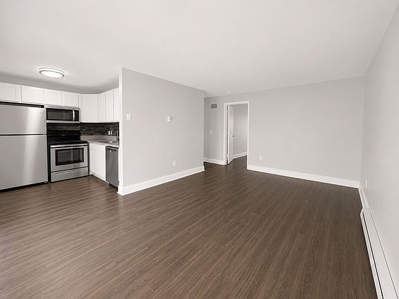 2nd image of 309 Crystal Ave APT 10A