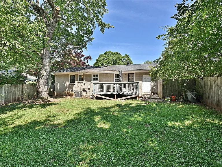 4730 Crestmont Dr — Photo 27