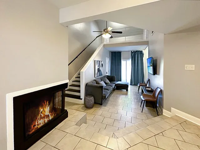 2212 Elvin Dr — Photo 4