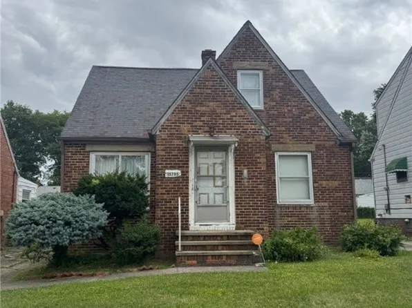15705 Throckley Ave, Cleveland, OH 44128