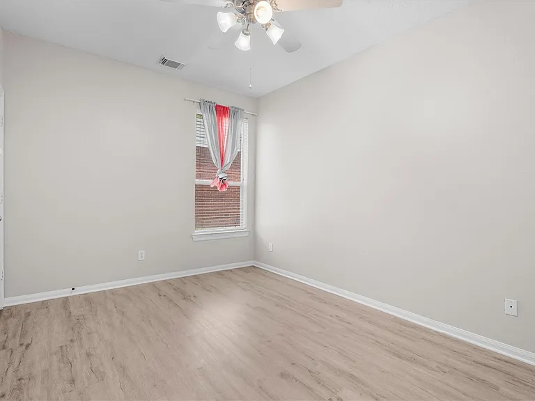 25609 Peppermill Creek Dr — Photo 24