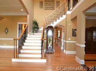 8719 Kentucky Derby Dr, Waxhaw, NC 28173