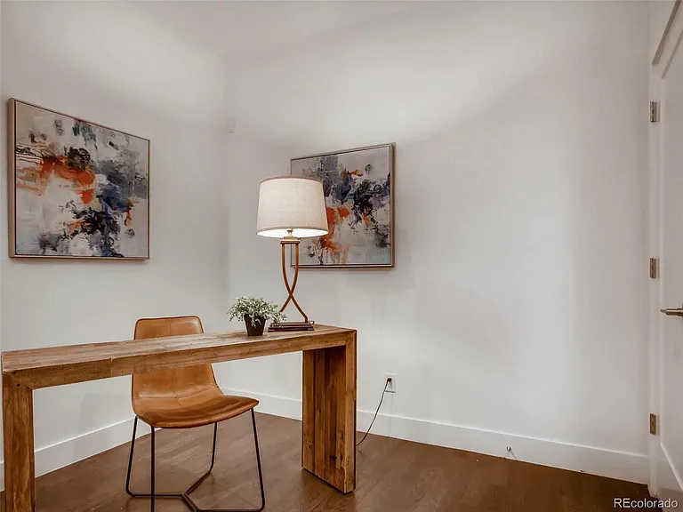 6739 E Lowry Blvd — Photo 21