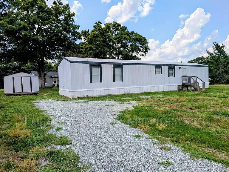 5405 Swepsonville Saxapahaw Rd — Photo 1