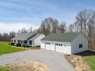 902 Neave Milford Rd, Falmouth, KY 41040