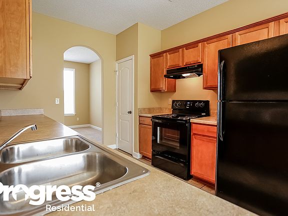 4th image of 1692 Brimhill Ln