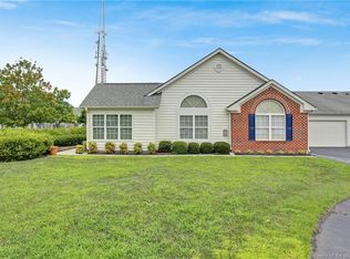 102 Borden Way, Yorktown, VA 23690